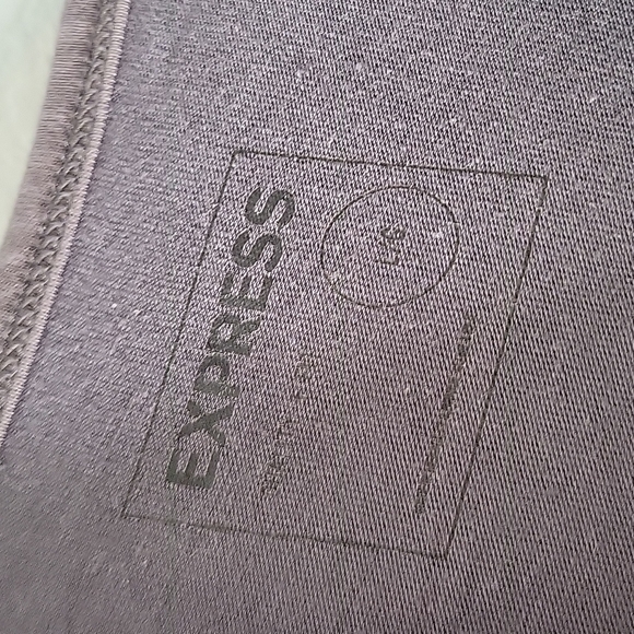 Express gray tshirt Medium - Picture 2 of 4